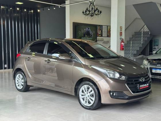 HYUNDAI HB20 1.0 COMFORT STYLE 12V FLEX 4P MANUAL